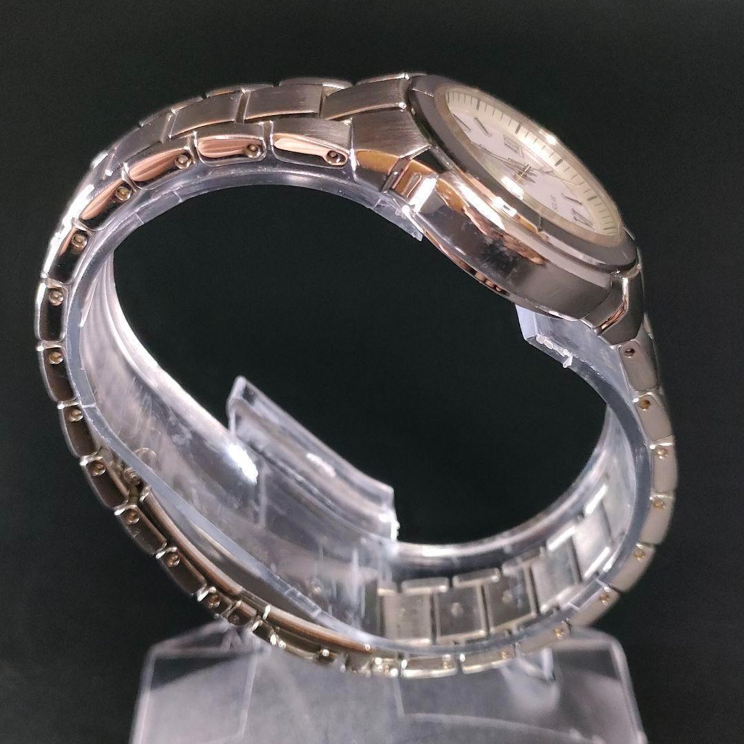 美品 SEIKO　セイコー　V187　ホワイト　シルバー　ソーラー　レディース