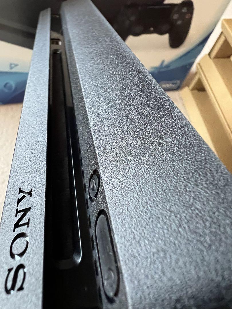 PlayStation4 PS4 本体 CUH-2100AB01①