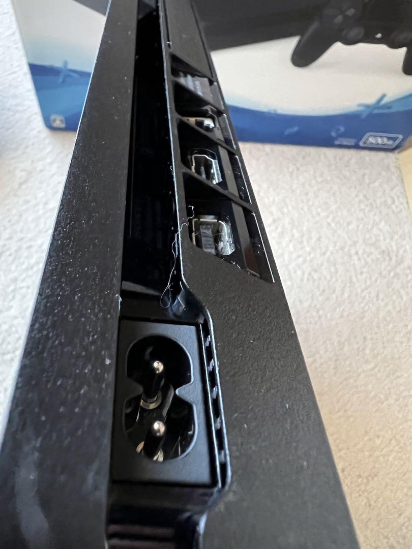 PlayStation4 PS4 本体 CUH-2100AB01①
