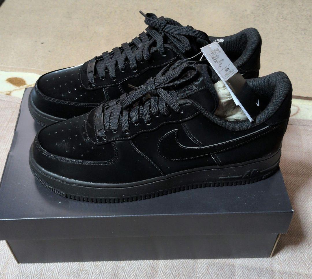 新品ナイキ エアフォース1 Low '07 LX Vanta Black