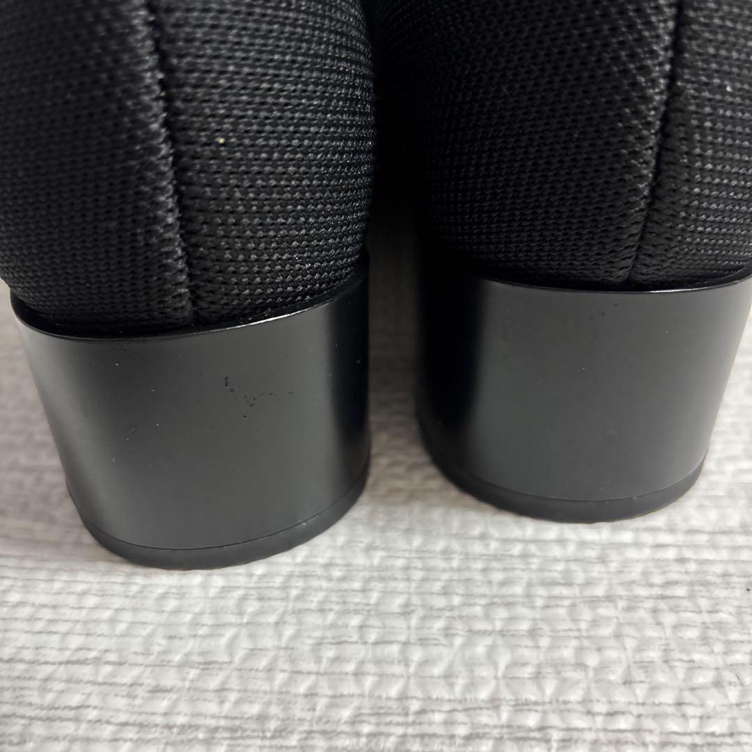 VIVAIA 24センチ　スクエアトゥ ストレスフリー ヒール　パンプス　黒