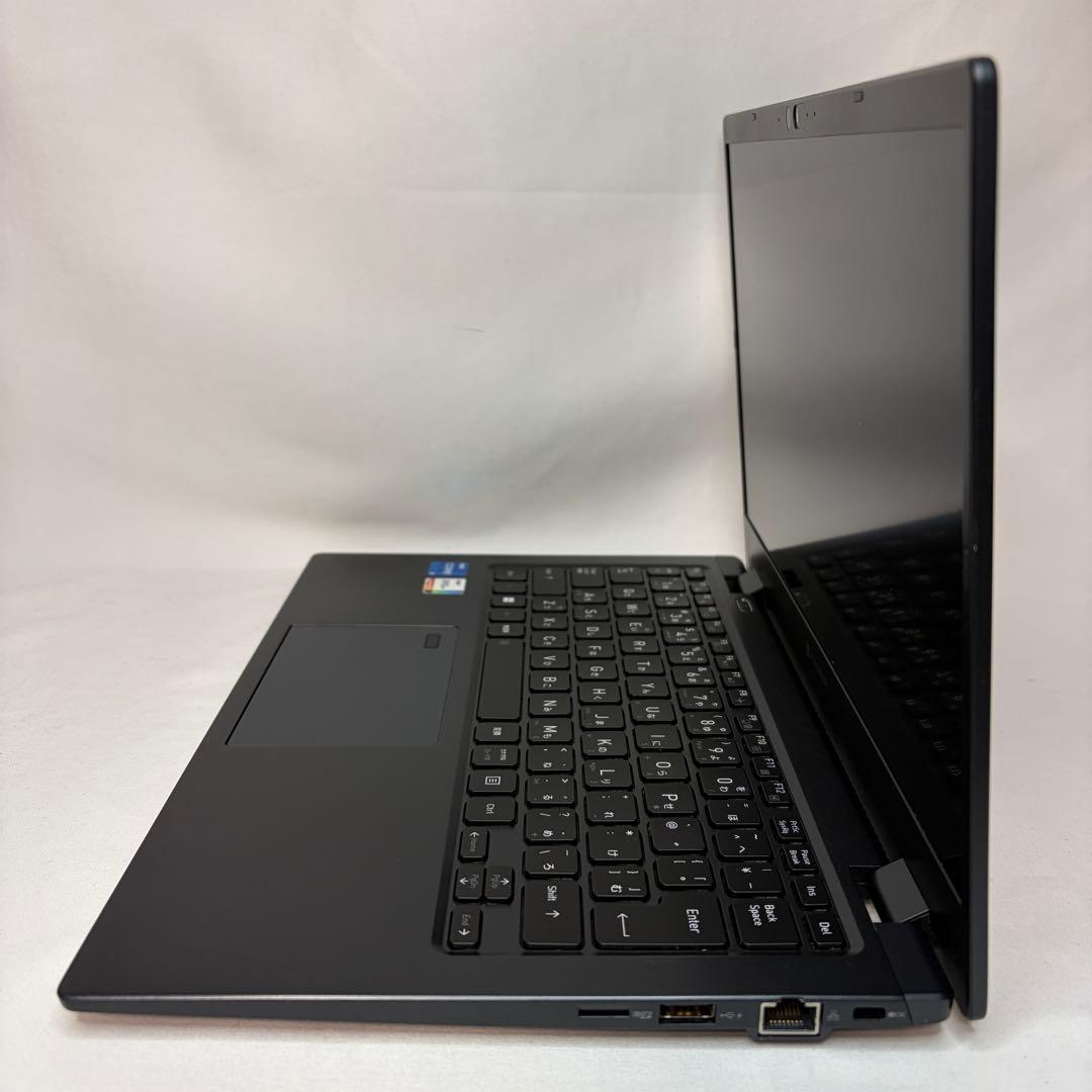 美品 dynabook G83 第11世代 i5 16GB 256GB フルHD 美品 dynabook G83 第11世代 i5 16GB 256GB フルHD