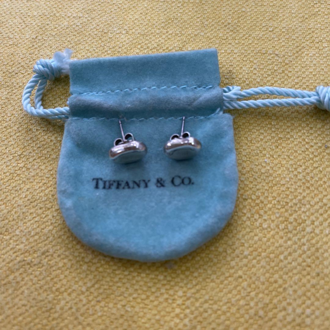Tiffany & Co. シルバースタッドピアス