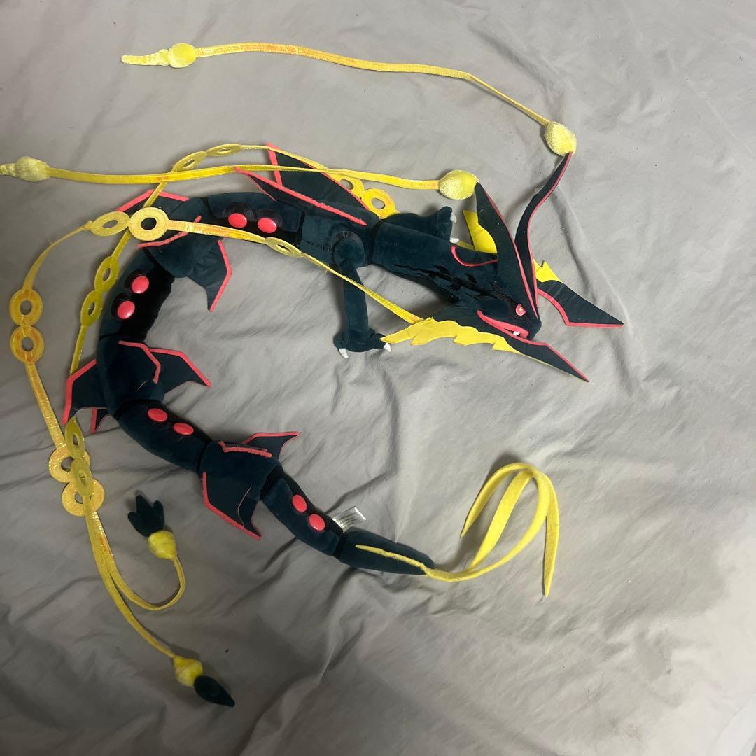 ポケモンセンター限定 黒 レックウザ 色違い ぬいぐるみ