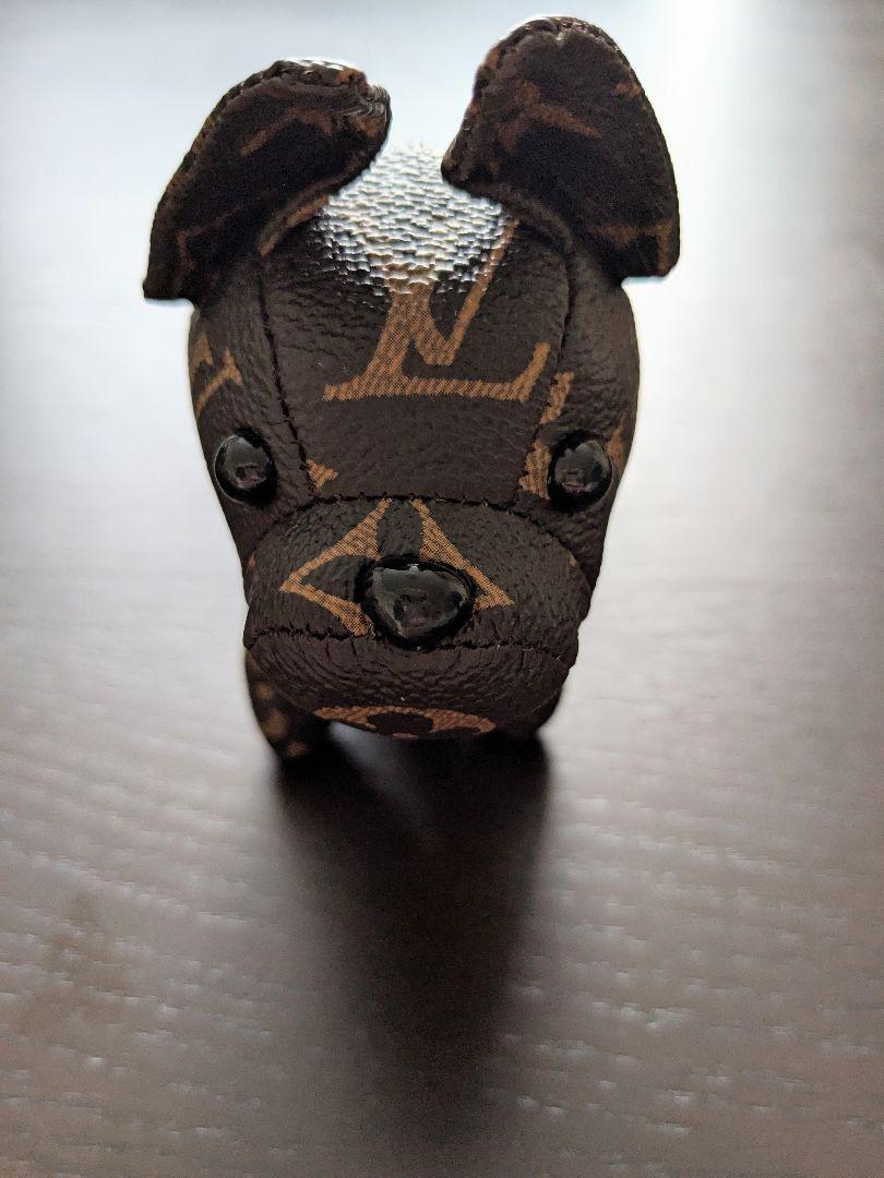 【美品】Louis Vuitton 犬型キーホルダー