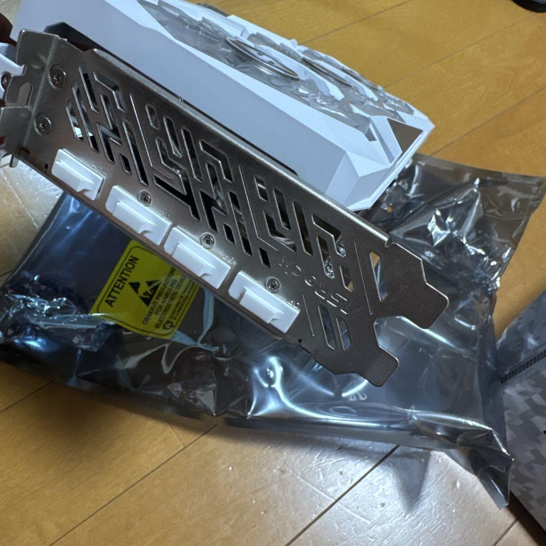 グラフィックボード・グラボ・ビデオカード ASRock RX 7800 XT Steel Legend 16GB OC