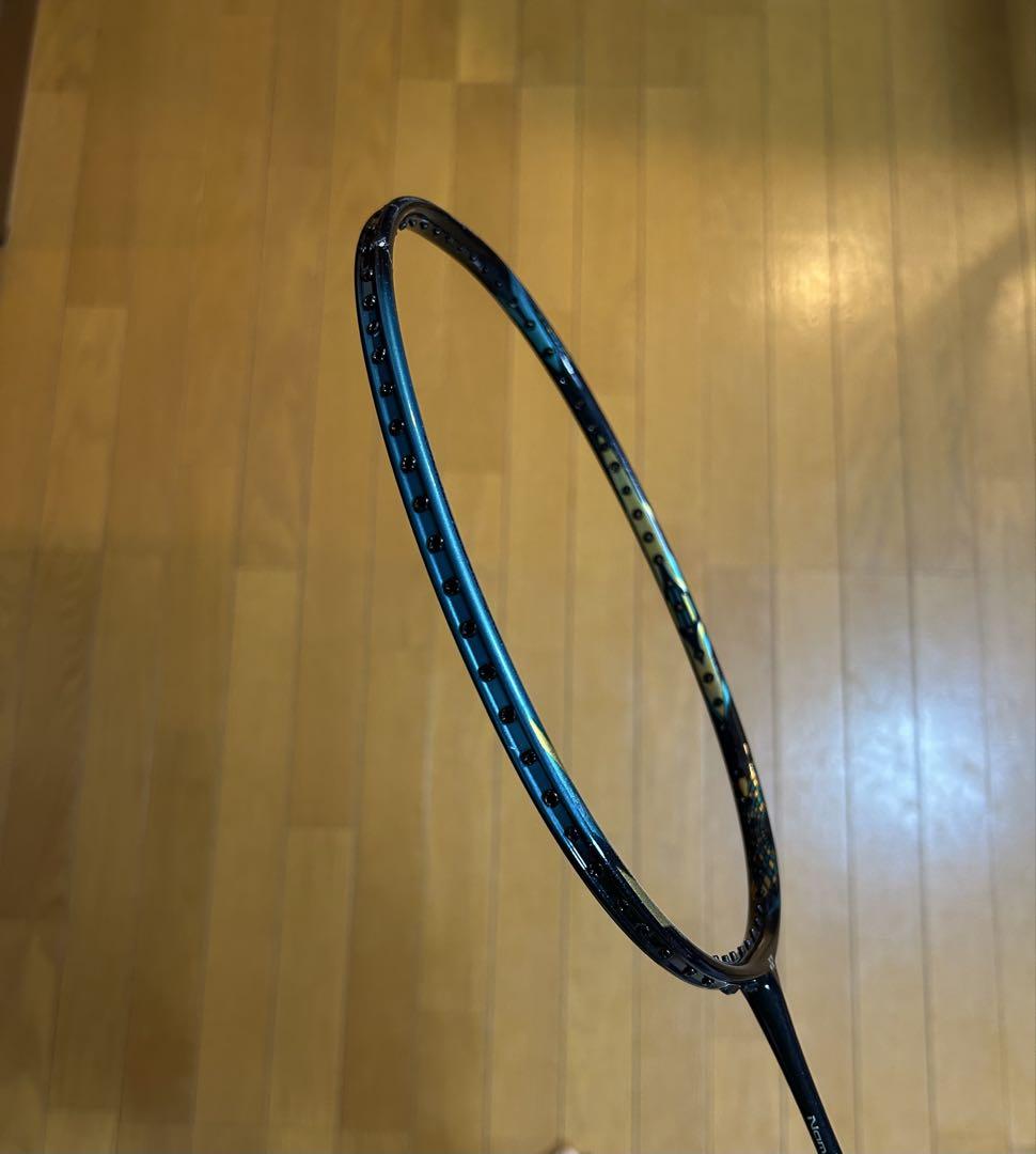 バドミントンラケット アストロクス88S Pro ヒビあり　傷汚れほぼなし