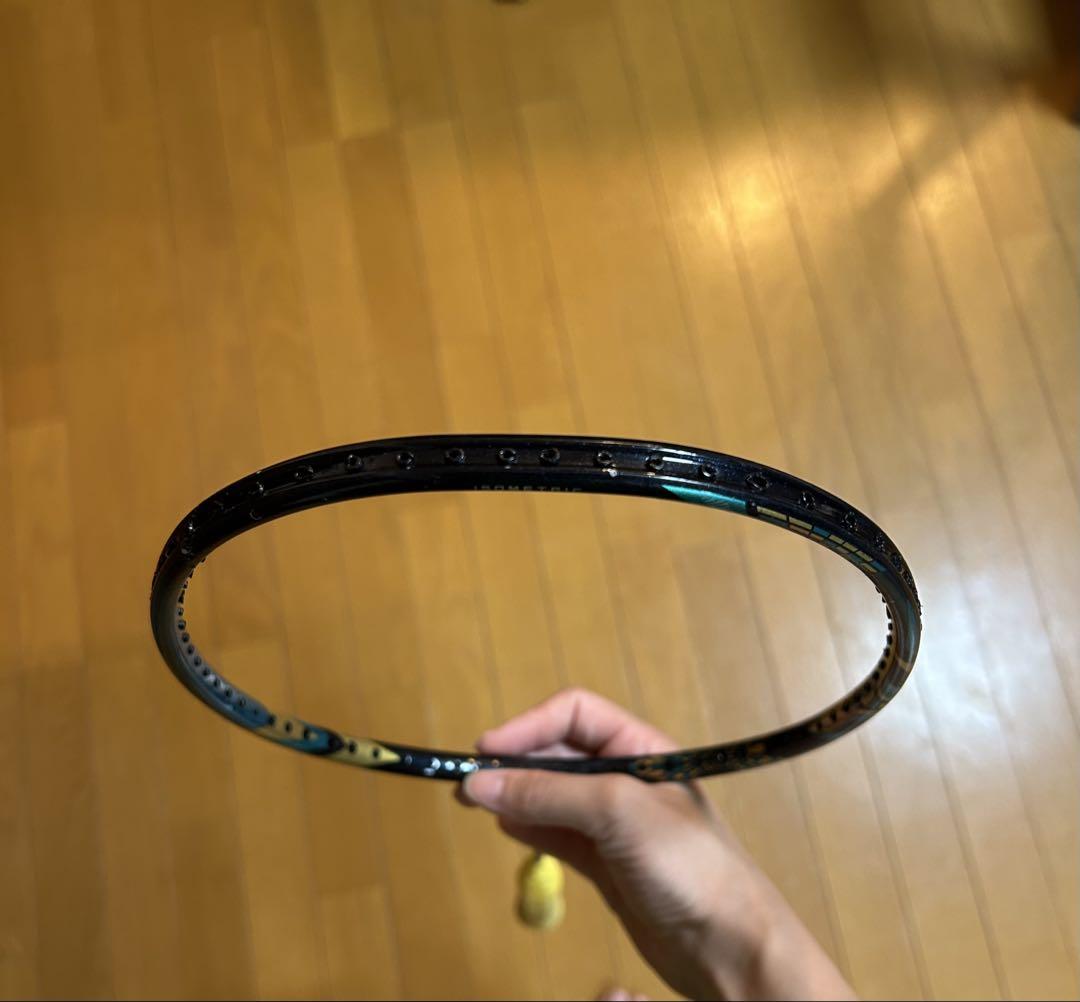 バドミントンラケット アストロクス88S Pro ヒビあり 傷汚れほぼ