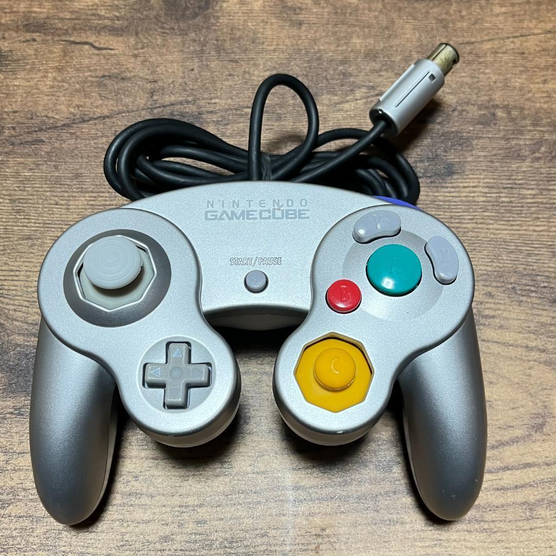 ニンテンドー　ゲームキューブ　GAMECUBE　本体　シルバー　動作品　④