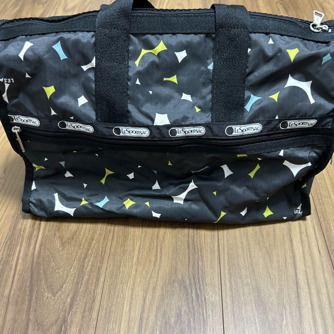 【LeSportsac】ミディアムウィークエンダー 黒ベース ボストンバッグ