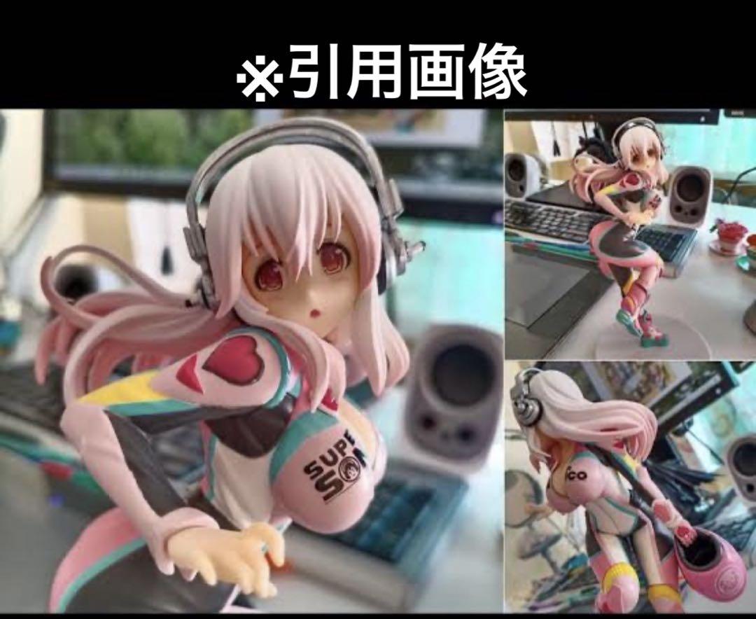 卍