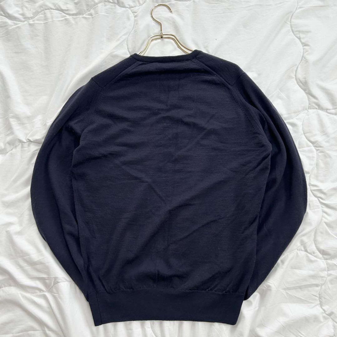 激安通販新作 SMEDLEY JOHN 現行タグ Vネック メルカリ - M 英国製 ニット ウール トップス