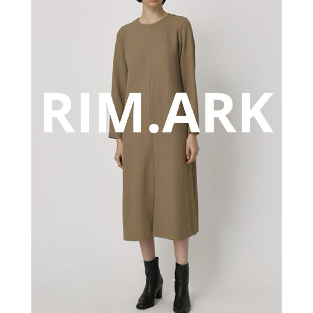 RIM.ARK(リムアーク) センタースリットリラックスワンピース　ベージュ