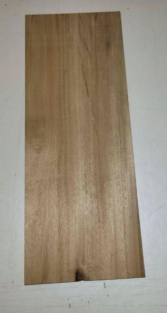 銘木　楠の木　　くすのき　一枚板　無垢材　無節　DIY