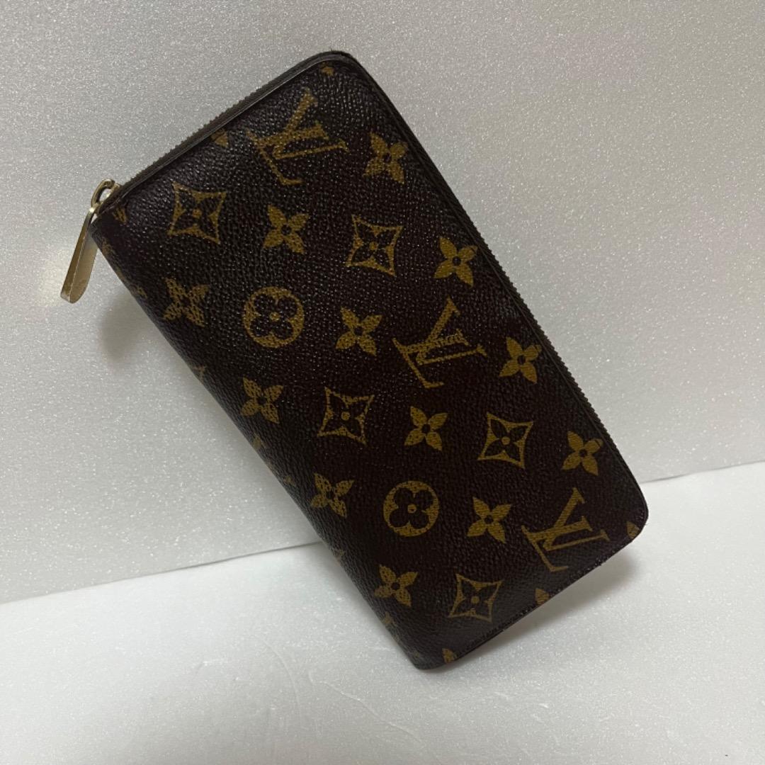 ルイヴィトン モノグラム 長財布　ジッピーウォレット　M60017