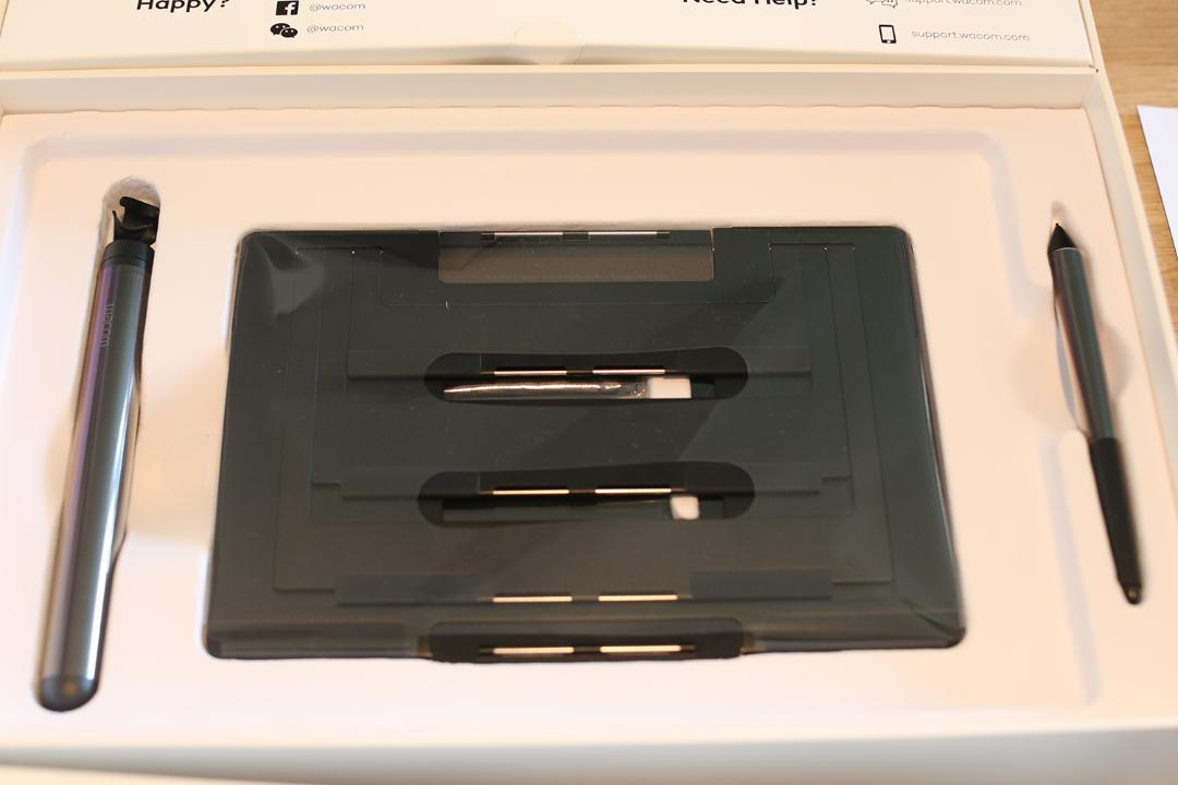 中古 Wacom MobileStudio Pro 13 2020年モデル qpsvm-m83425334505 国産超激安