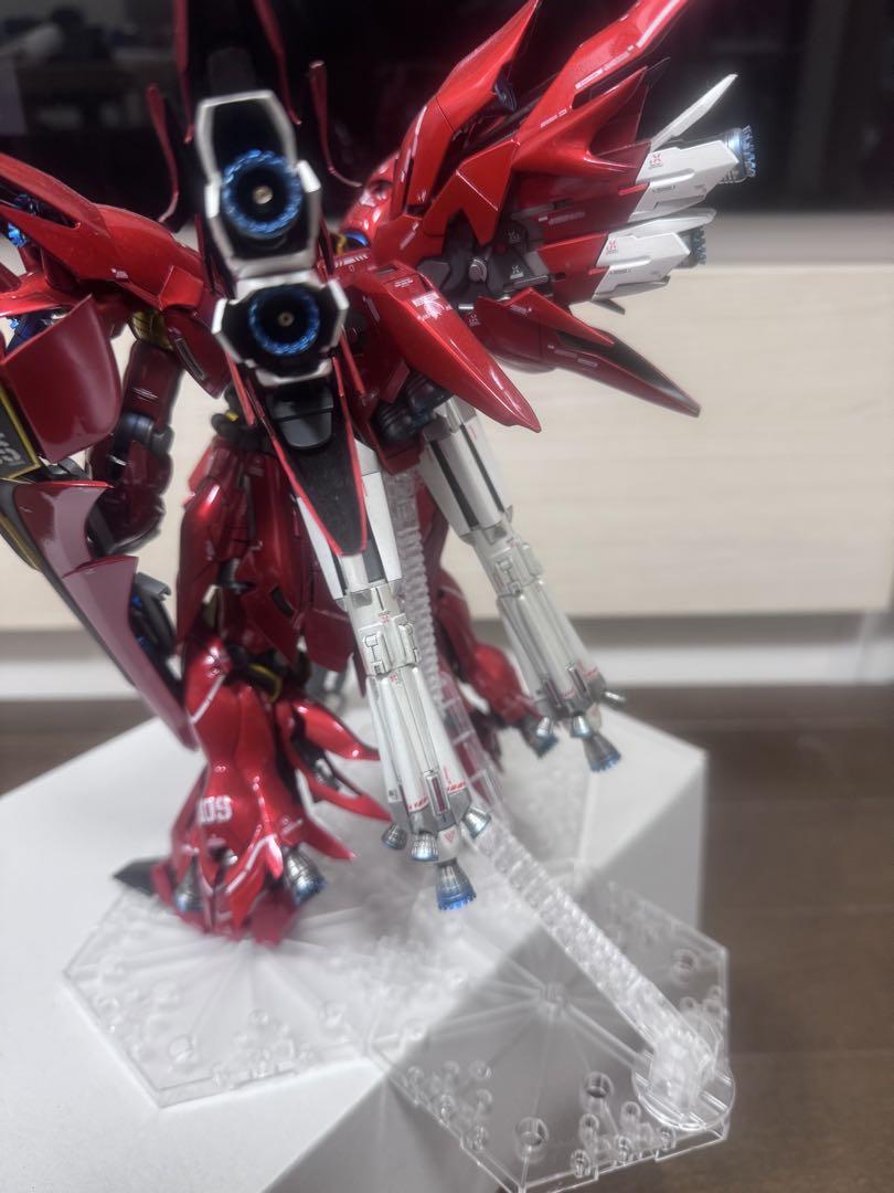 MG ユニコーンガンダムシナンジュ　塗装完成品　ガンプラ プレミアム完成品】バンダイ MG 1/100 シナンジュ (バズーカ付き