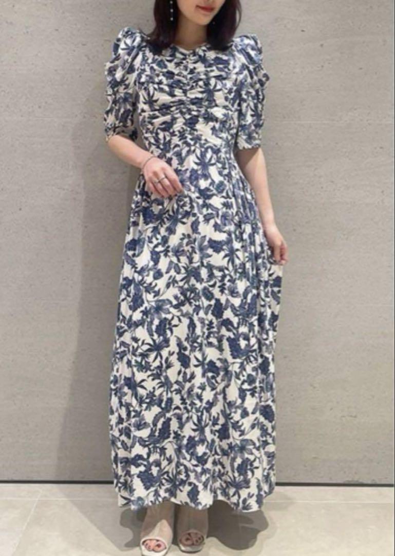 新木優子着用　バックオープンバリエプリントレーヨンワンピース　M 6,879円