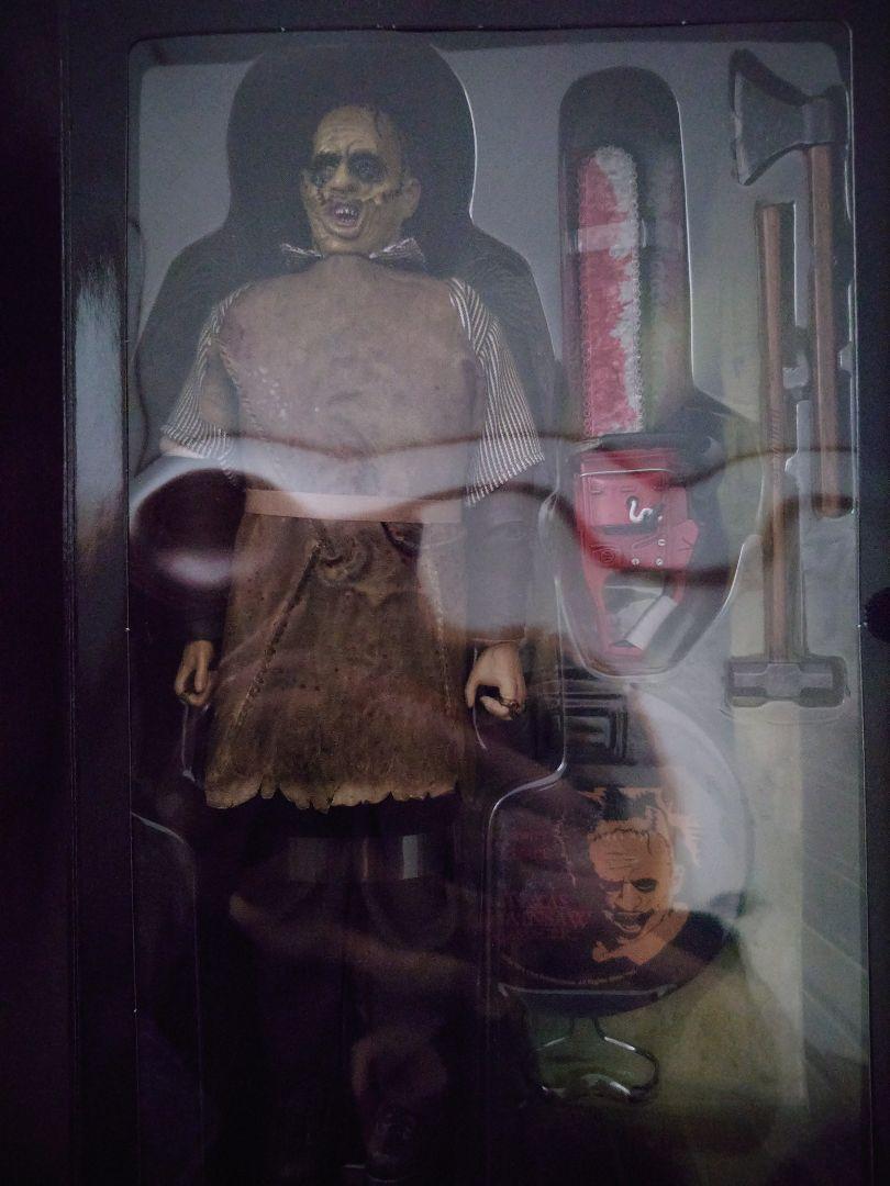 TEXAS CHAINSAW MASSACREレザーフェイス フィギュア