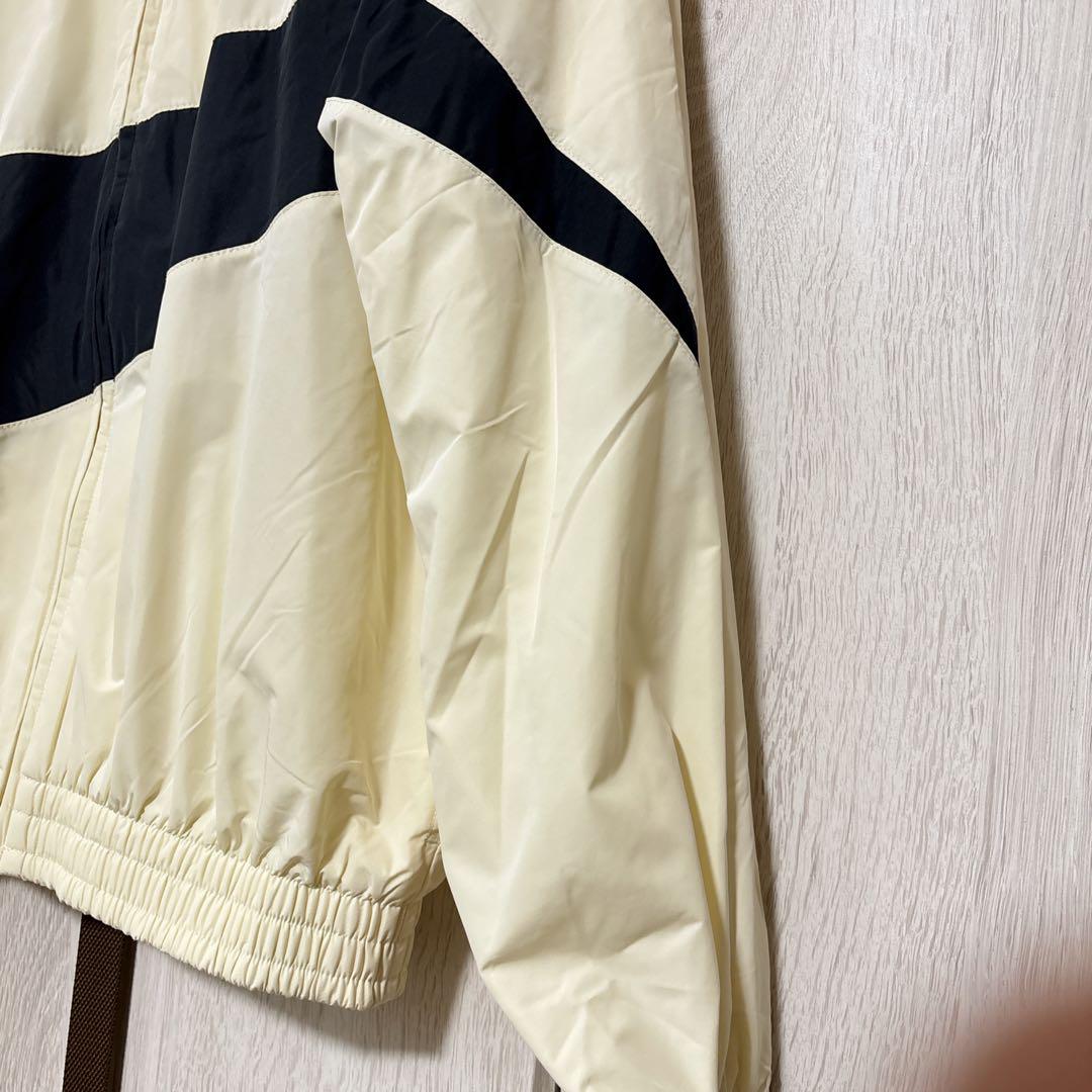 定価16500円★NIKE★ナイロンジャケット★ホワイト★Mサイズ