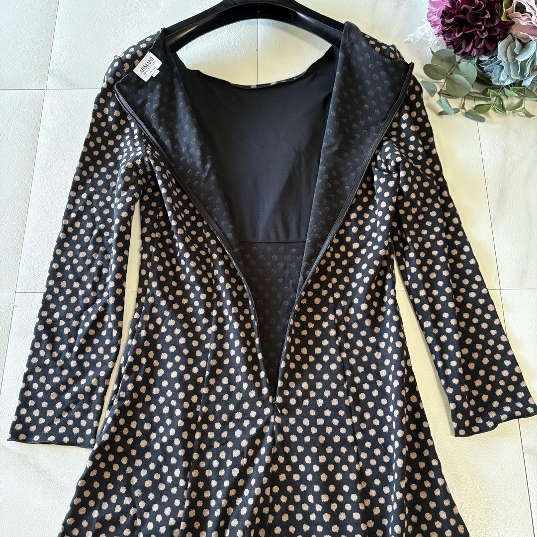 ARMANI COLLECTION ドット柄 ワンピース　黒　長袖　42 ARMANI COLLECTION ドット柄 ワンピース 黒 長袖 42 - メルカリ