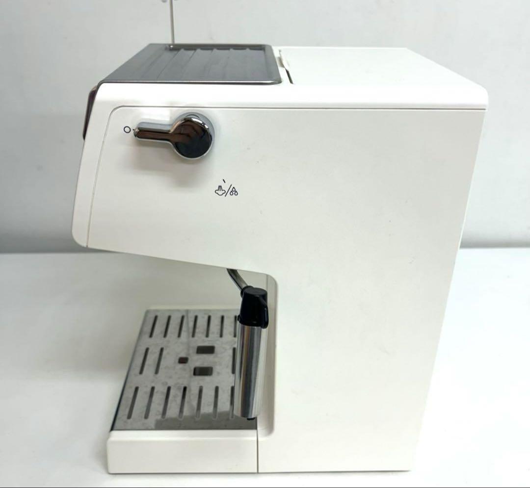 e995-34 エスプレッソ・カプチーノメーカーECP3220J-W