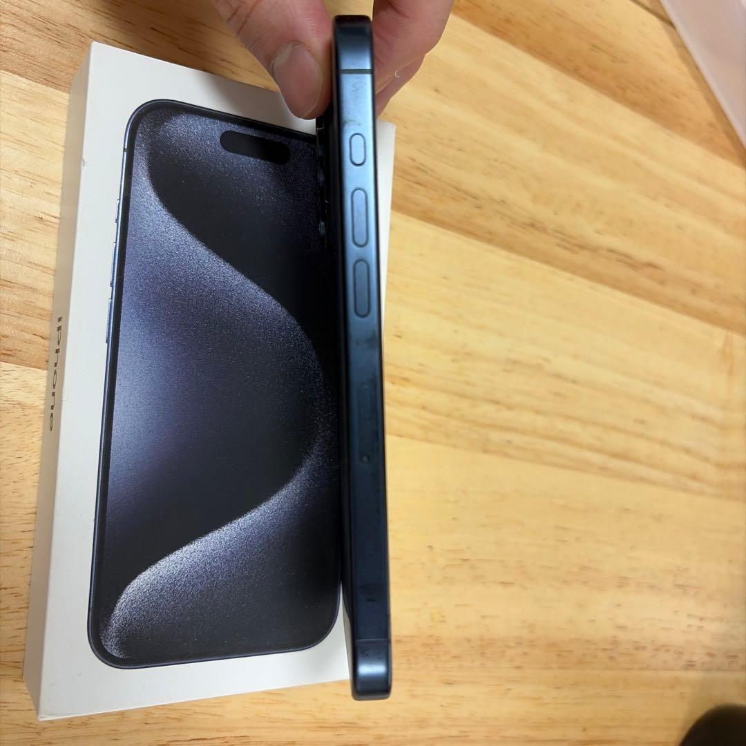 （値下げしました）Iphone15 pro 128GB 本体