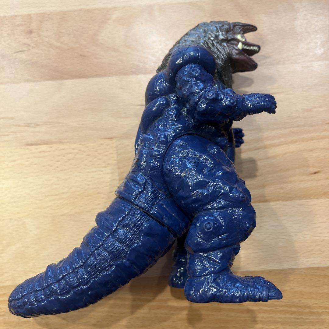 ゴルザ ウルトラマン 怪獣 ソフビ - メルカリ