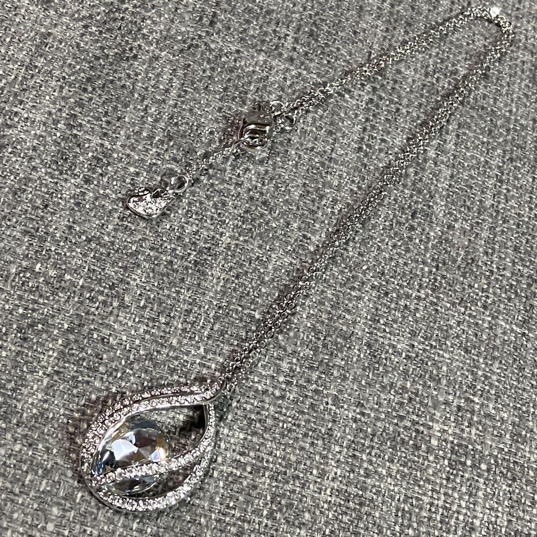 極美品 スワロフスキー Swarovski Megan ペンダント ネックレス