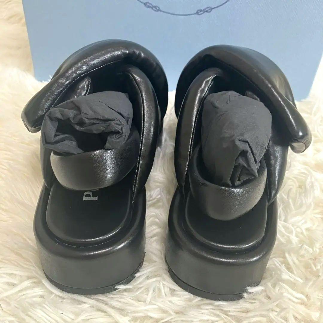 新品未使用】PRADA ブラックパデッドナッパレザー サンダル 35.5