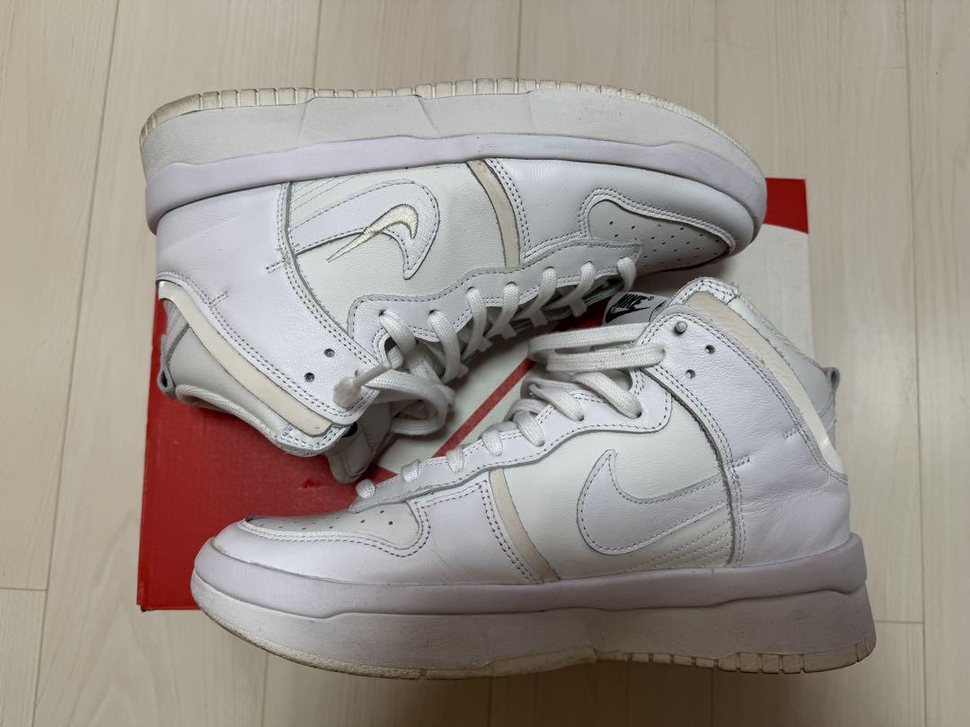NIKE Women's DUNKHIGH REBEL SUMMIT WHITE