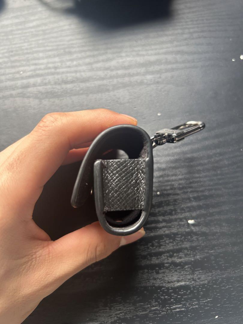 ルイヴィトン　AirPods Proケース　モノグラム エクリプス レザー 黒