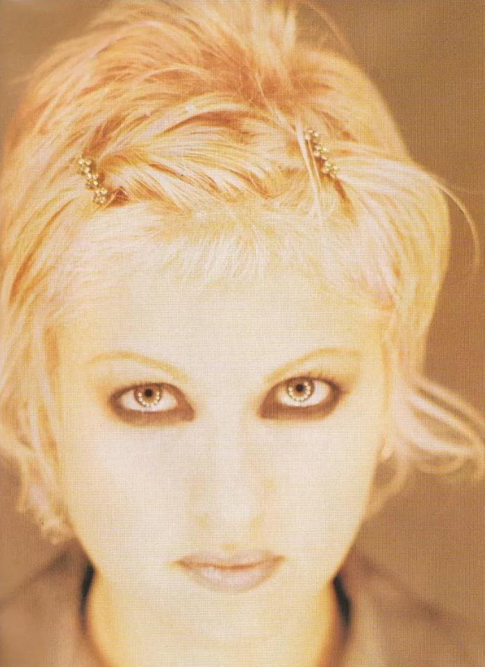 ランキングや新製品 シンディ・ローパー 1996年 日本公演 パンフレット アート・デザイン・音楽