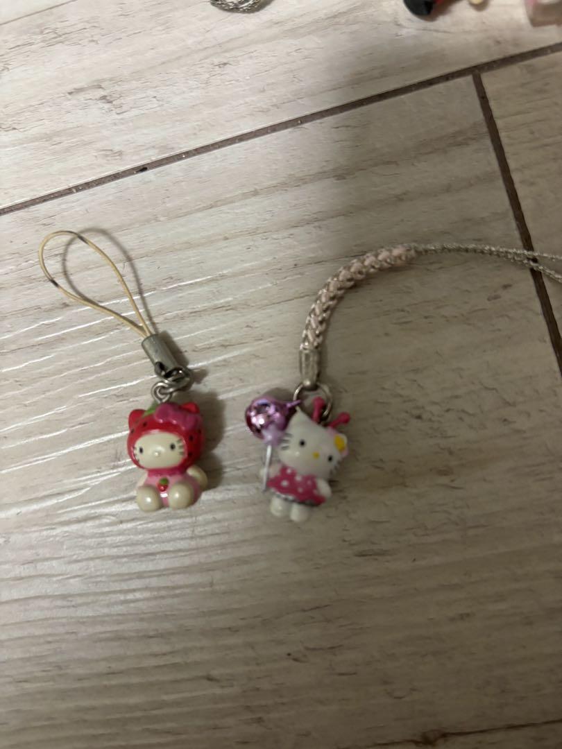 ご当地キティー　いちご　海ほたる