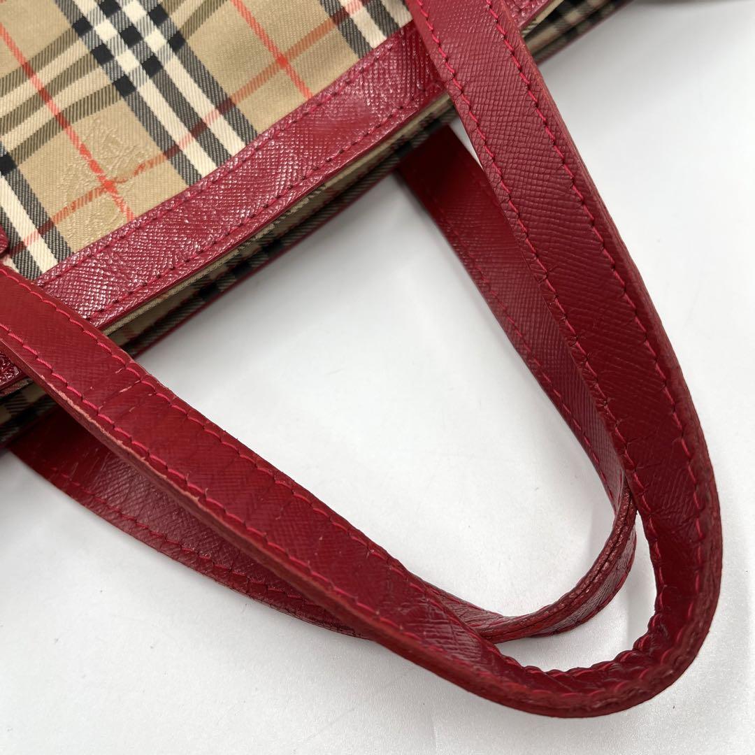 美品 バーバリー ハンドバッグ ロゴチャーム付 ノバチェック シャドーホース 赤 BURBERRY バーバリー ハンドバッグ ノバチェック シャドーホース