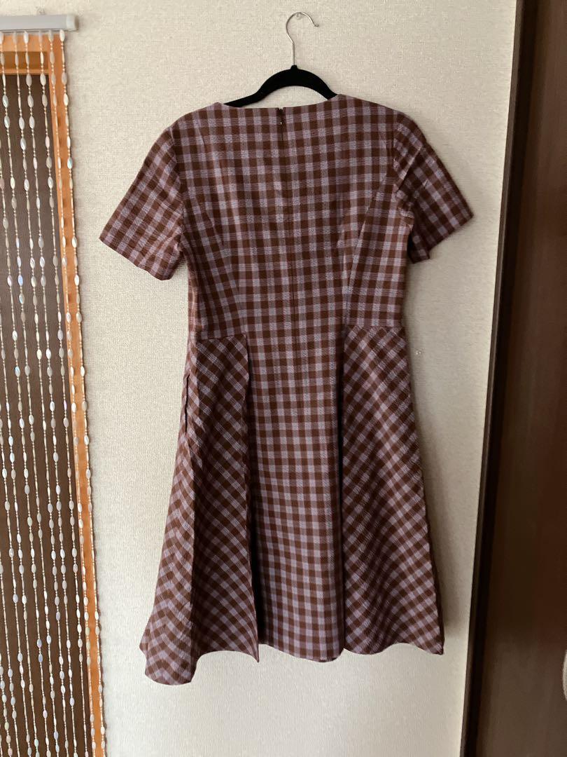 MaxMara 半袖ひざ丈ワンピース 38 ピンクべージュ - メルカリ