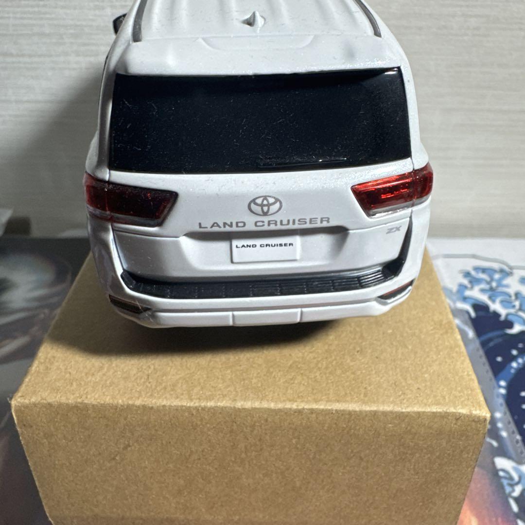 ランクル300 カラーサンプルミニカー　非売品