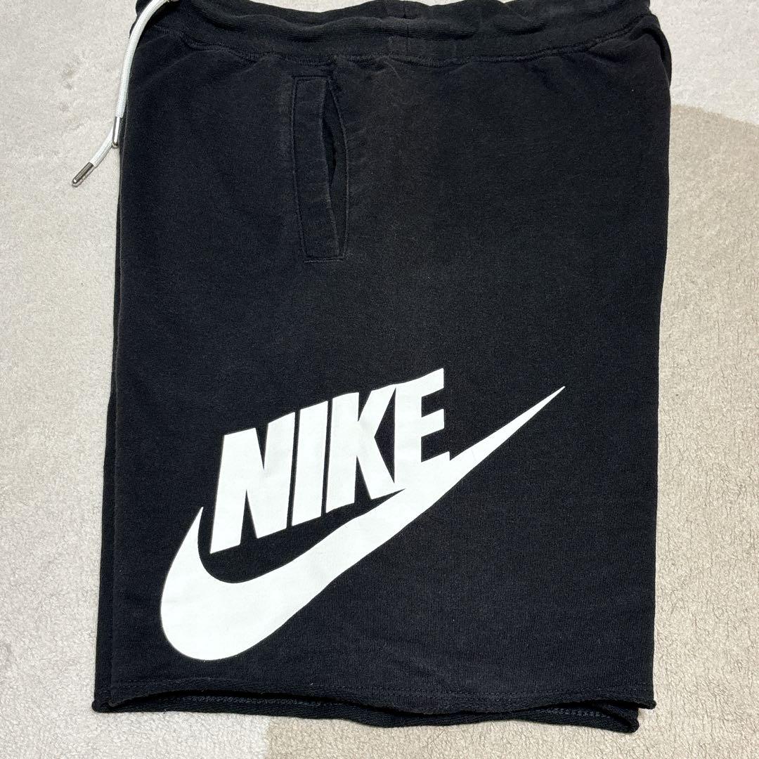 NIKE ナイキ ショートパンツ ビッグロゴサイド プリント NIKE ナイキ ショートパンツ ビッグロゴサイド プリント