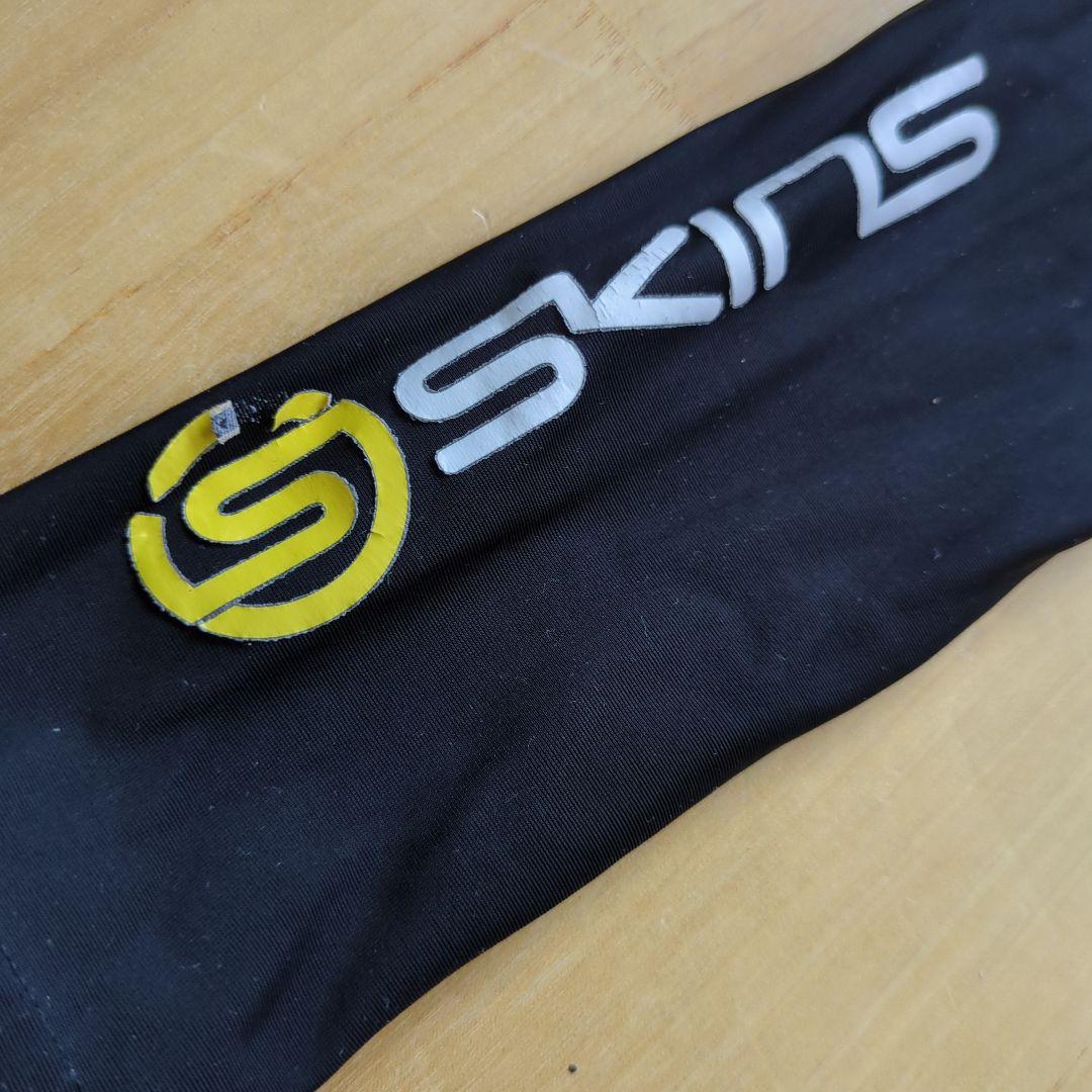 skins　A200　上下