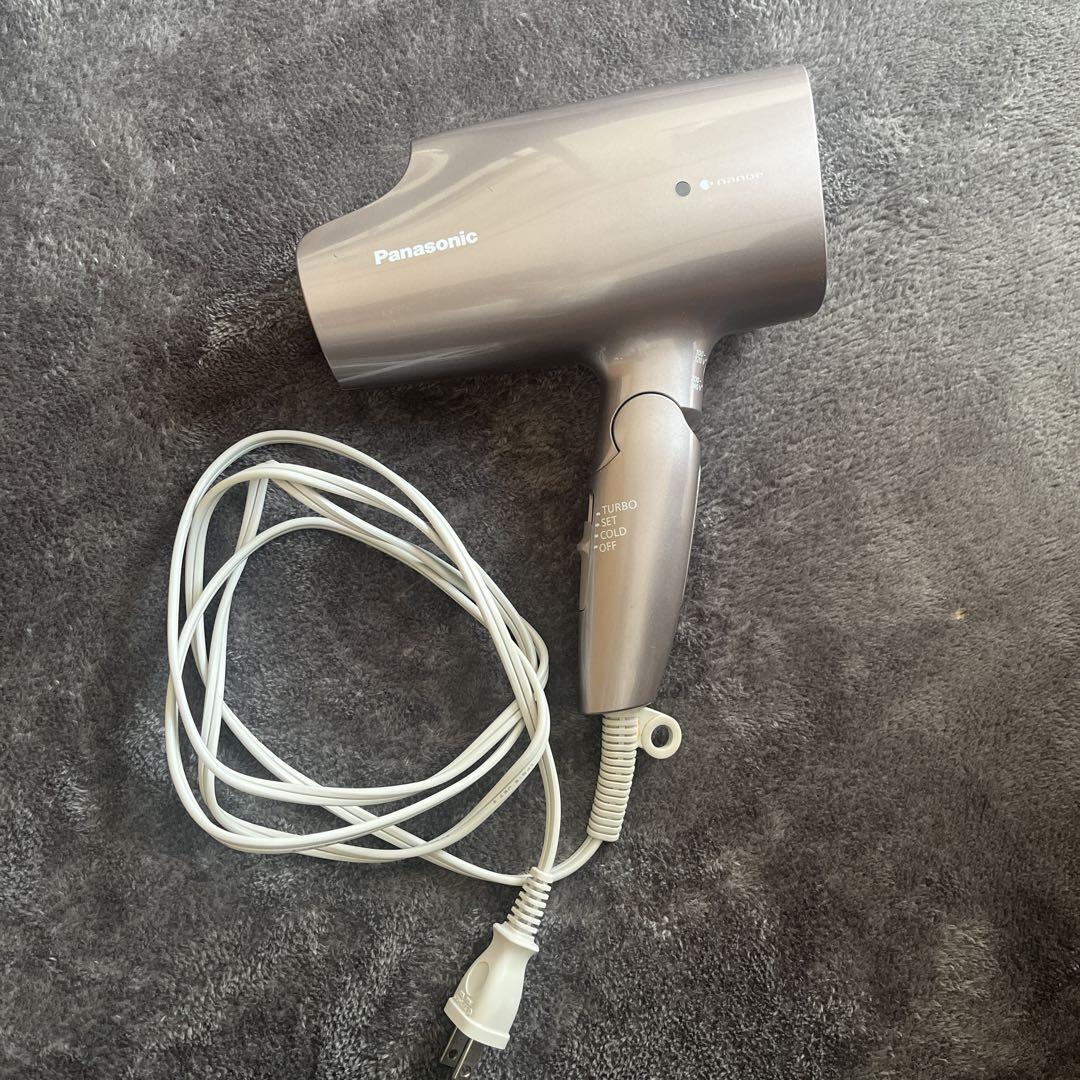 Panasonic　ヘアドライヤー　ナノケア EH-CNA5B