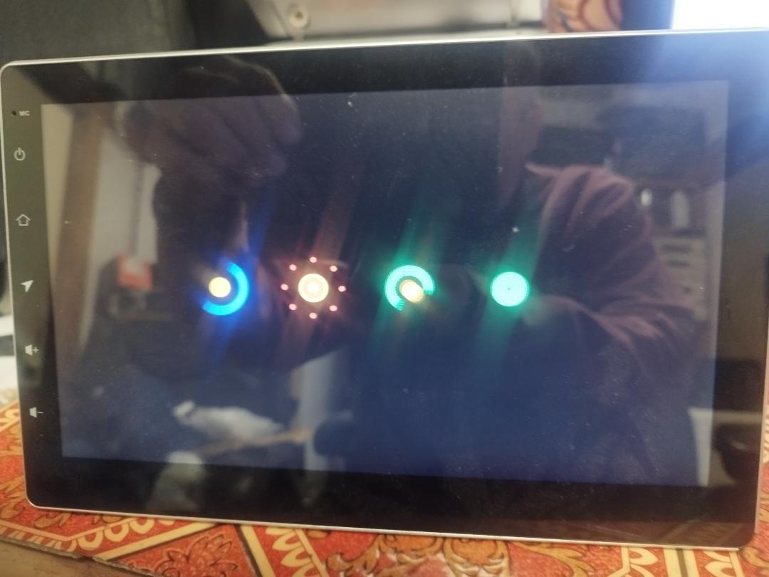 カーオーディオ Xtrons 10inch Android car player