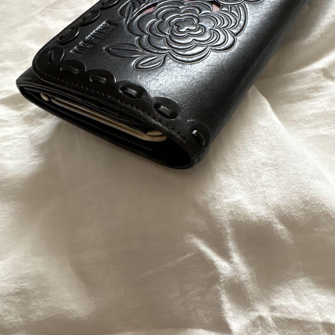 美品✨ レア✨アナスイ　　長財布　花　バラ　薔薇　ブラック　黒