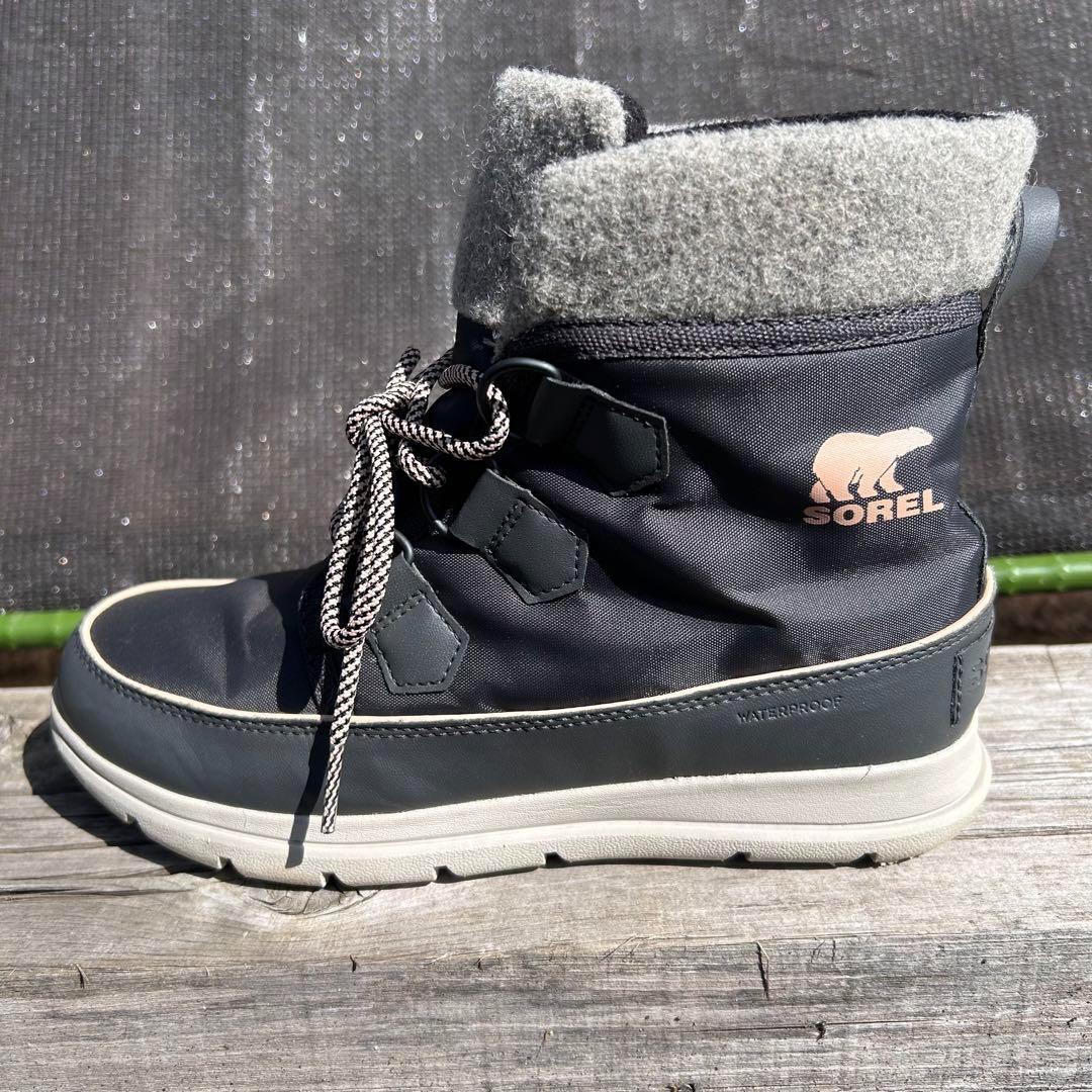 【SOREL】エクスプローラーカーニバル　スノーブーツ　ショートブーツ　25cm