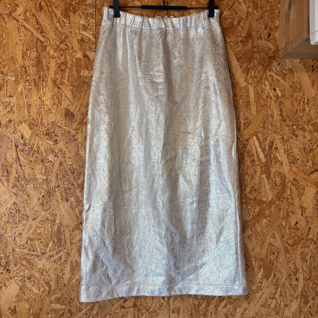 美品　SOLBE IENA 日本製　シルバー タイトスカート 光沢