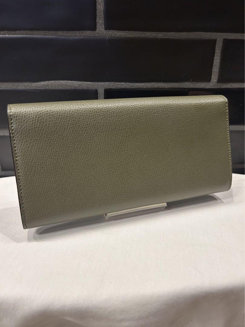 【Fendi】フェンディ　正規品　ほぼ新品