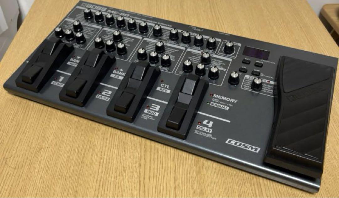BOSS ME-80 マルチエフェクター美品エフェクターケース付属