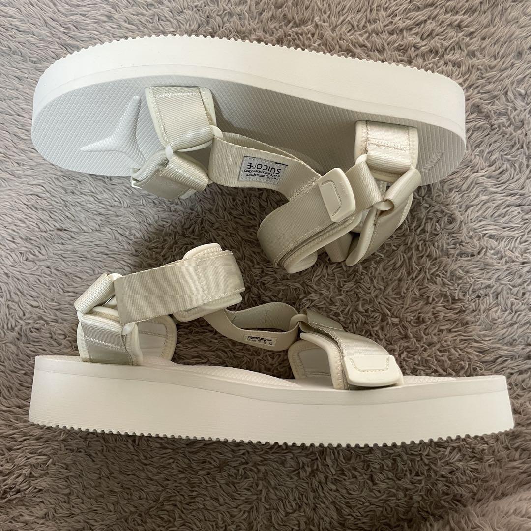 【関税込み】Suicoke ホワイト DEPA-2PO サンダル 新品未使用 Suicoke DEPA 2PO white 28cm スイコック - メルカリ