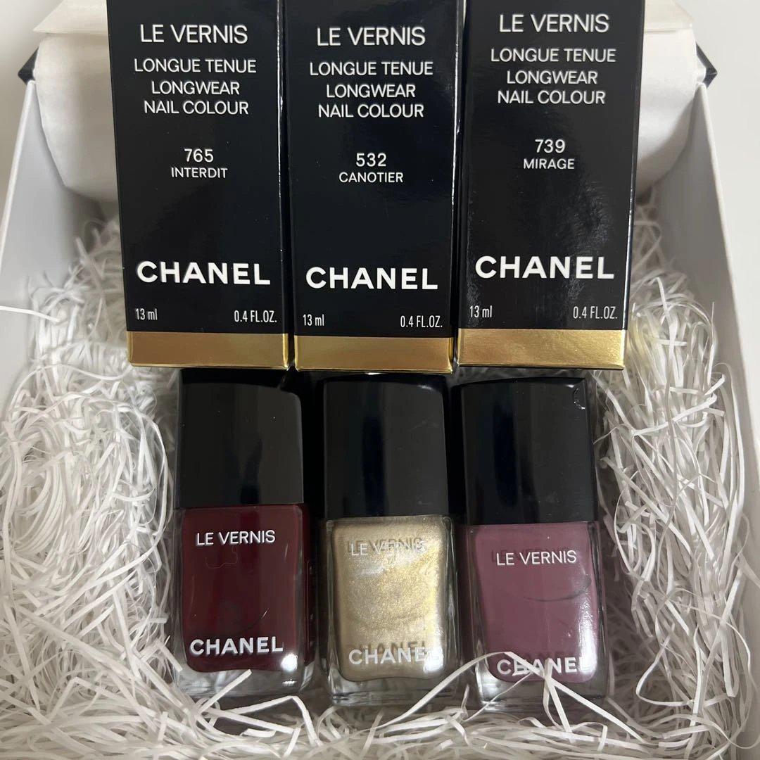 新品未使用CHANELポリッシュ
