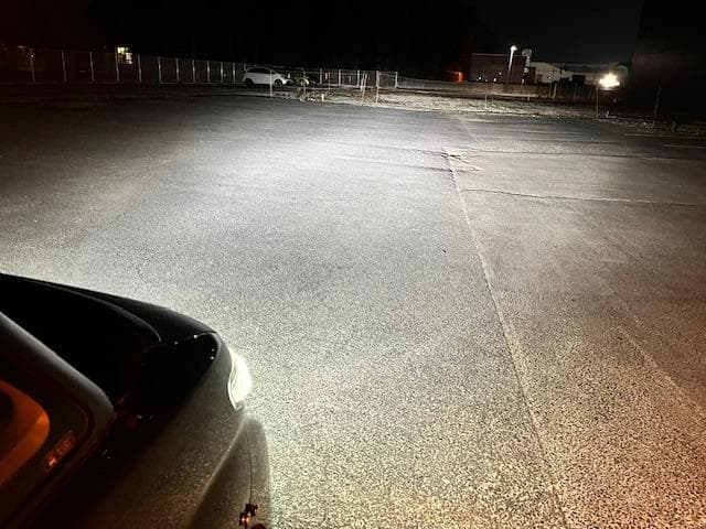 特売　宇宙一明るいLEDバルブ　D2S/D2R　D4S/H8/H11/H1　h4