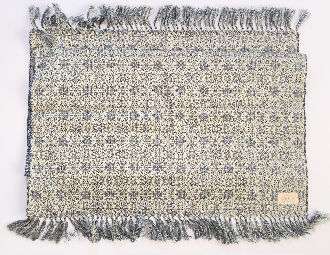 新品未使用保管龍村美術織物小紺 テーブルセンター葡萄唐草文錦6号60x110cm